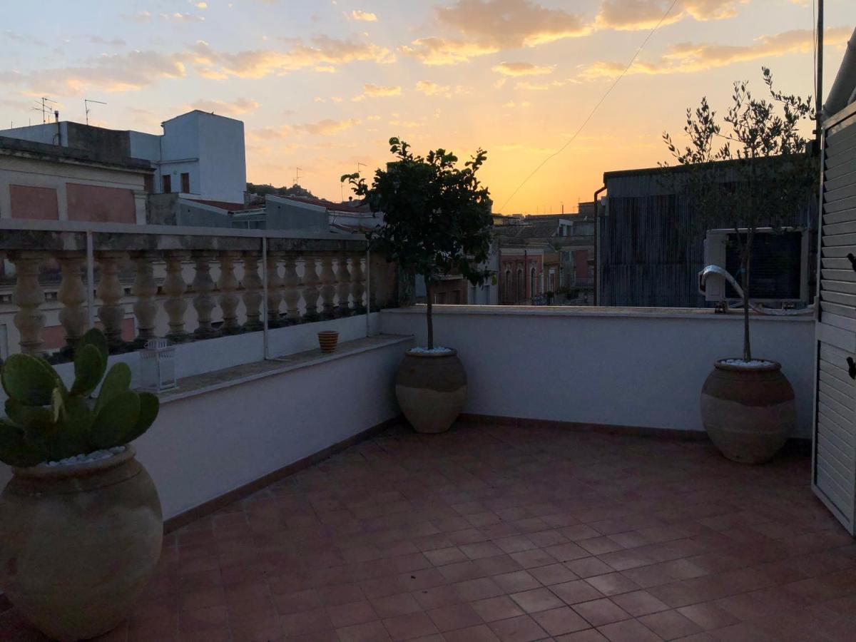 Casa Negli Iblei Apartment Canicattini Bagni Exterior foto